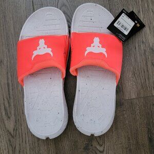 Under  Armor Size 10